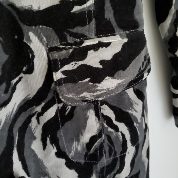 C Concept Coat - Picture 4 of 7